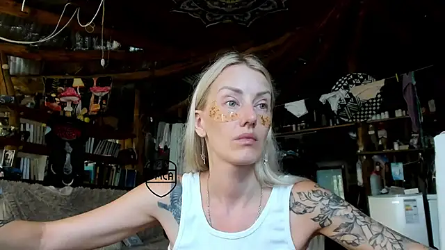 Snapshot of wildforestmuse_ chatting on 4, 8, 2026 wildforestmuse online show from 4, 8, 2026