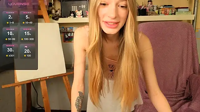 Snapshot of MiaMooonn chatting on 11, 5, 2026 MiaMooonn online show from 11, 5, 2026