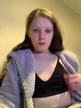 Snapshot of Tatum-Bear chatting on 13, 5, 2026 Tatum-Bear online show from 13, 5, 2026