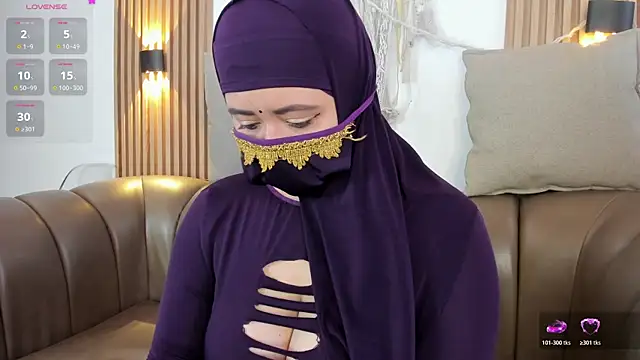 Snapshot of yasmin_dina chatting on 26, 5, 2026 yasmin dina online show from 26, 5, 2026