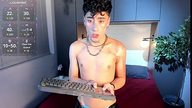 Snapshot of Spencerwhite_ chatting on 17, 5, 2026 Spencerwhite online show from 17, 5, 2026