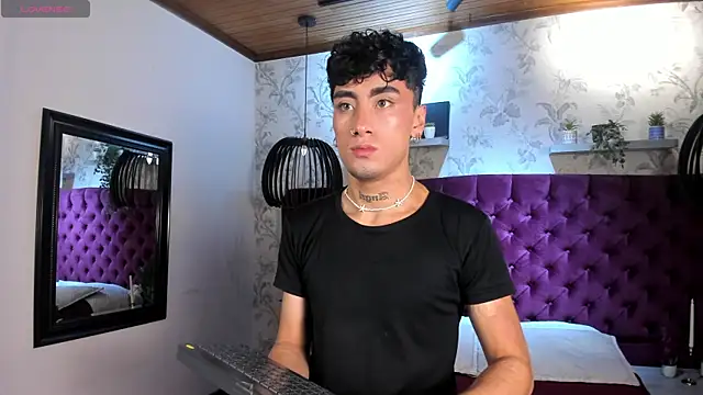 Snapshot of Spencerwhite_ chatting on 18, 5, 2026 Spencerwhite online show from 18, 5, 2026