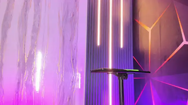 Miss Isa  online show from 3, 6, 2026