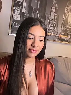 sofiaveega online show from 4, 5, 2026