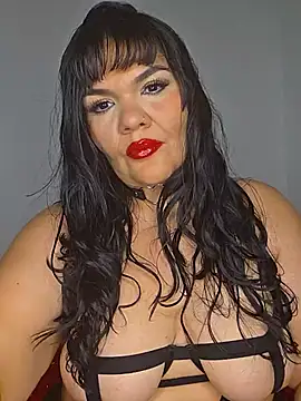 Snapshot of DiosaBelle chatting on 23, 5, 2026 DiosaBelle online show from 23, 5, 2026