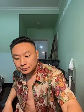 Snapshot of mrcake666 chatting on 7, 8, 2026 mrcake666 online show from 7, 8, 2026