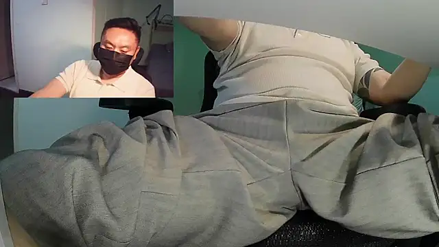Snapshot of mrcake666 chatting on 15, 5, 2026 mrcake666 online show from 15, 5, 2026