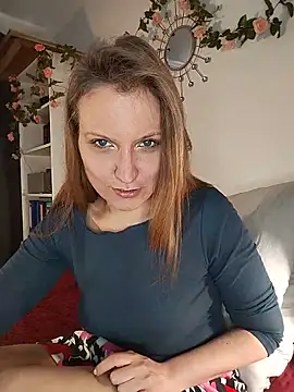 Snapshot of Candy_Cougar chatting on 12, 6, 2026 Candy Cougar online show from 12, 6, 2026