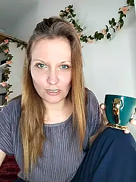 Snapshot of Candy_Cougar chatting on 9, 5, 2026 Candy Cougar online show from 9, 5, 2026