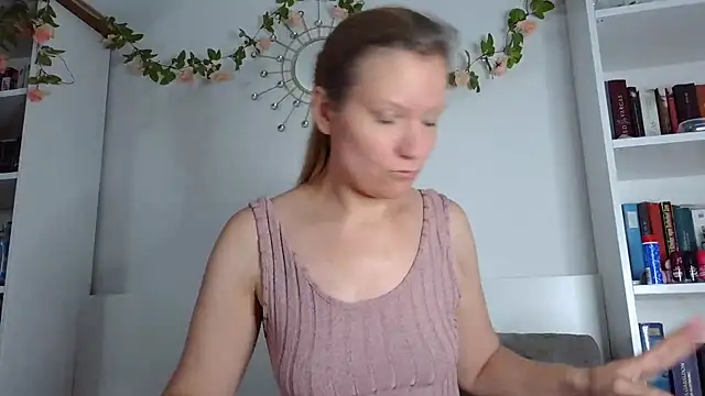 Candy Cougar online show from 26, 7, 2026