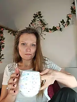 Snapshot of Candy_Cougar chatting on 18, 5, 2026 Candy Cougar online show from 18, 5, 2026