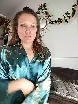 Candy Cougar online show from 13, 7, 2026