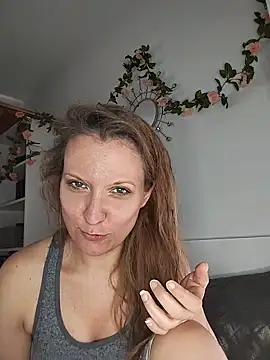 Candy Cougar online show from 20, 6, 2026