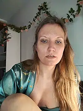 Candy Cougar online show from 14, 7, 2026