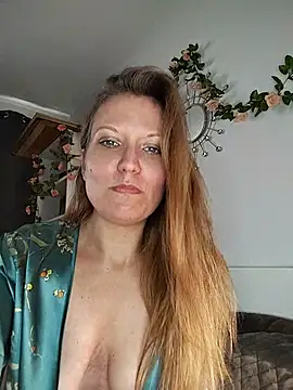 Candy Cougar online show from 12, 7, 2026