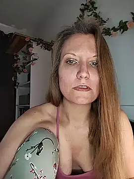 Candy Cougar online show from 23, 6, 2026