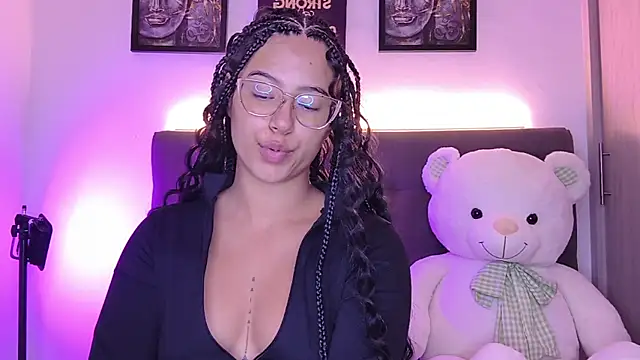 Raven stonee01 online show from 7, 8, 2026