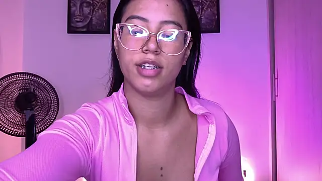 Raven stonee01 online show from 12, 7, 2026