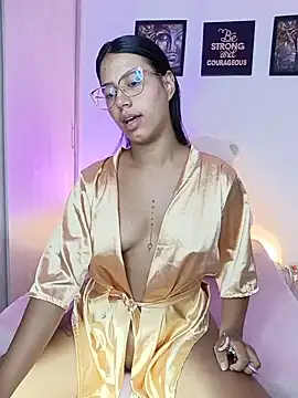 Raven stonee01 online show from 25, 6, 2026