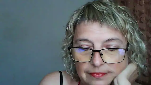 Snapshot of ElizabethGorden chatting on 22, 6, 2026 ElizabethGorden online show from 22, 6, 2026