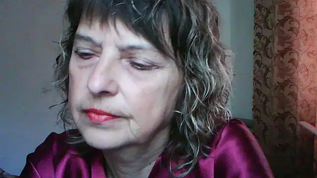 Snapshot of ElizabethGorden chatting on 17, 5, 2026 ElizabethGorden online show from 17, 5, 2026