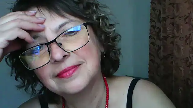 Snapshot of ElizabethGorden chatting on 5, 6, 2026 ElizabethGorden online show from 5, 6, 2026