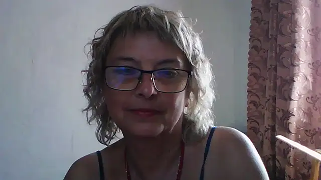 Snapshot of ElizabethGorden chatting on 17, 7, 2026 ElizabethGorden online show from 17, 7, 2026