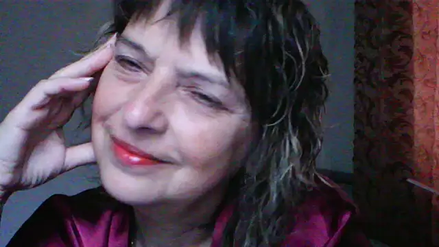 Snapshot of ElizabethGorden chatting on 9, 5, 2026 ElizabethGorden online show from 9, 5, 2026
