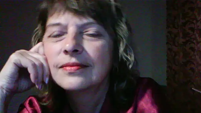 Snapshot of ElizabethGorden chatting on 10, 5, 2026 ElizabethGorden online show from 10, 5, 2026