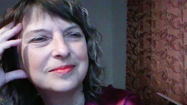 Snapshot of ElizabethGorden chatting on 19, 5, 2026 ElizabethGorden online show from 19, 5, 2026