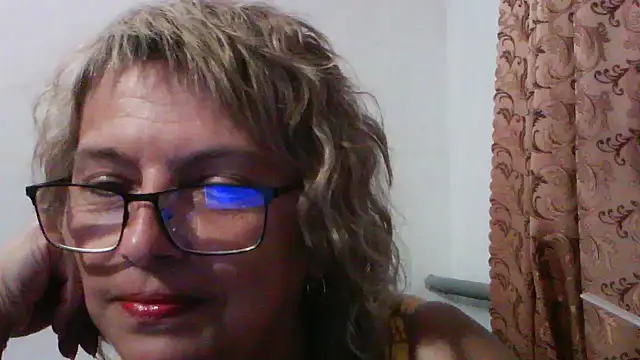 Snapshot of ElizabethGorden chatting on 10, 7, 2026 ElizabethGorden online show from 10, 7, 2026