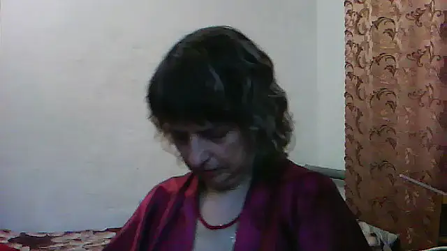 Snapshot of ElizabethGorden chatting on 7, 5, 2026 ElizabethGorden online show from 7, 5, 2026