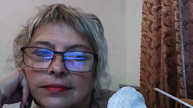 Snapshot of ElizabethGorden chatting on 23, 7, 2026 ElizabethGorden online show from 23, 7, 2026
