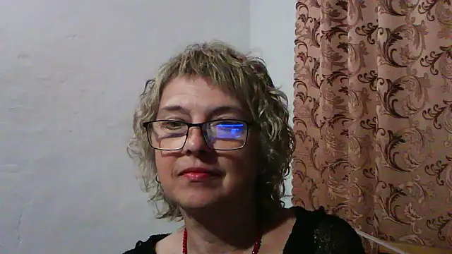 Snapshot of ElizabethGorden chatting on 21, 6, 2026 ElizabethGorden online show from 21, 6, 2026
