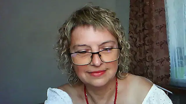 Snapshot of ElizabethGorden chatting on 26, 6, 2026 ElizabethGorden online show from 26, 6, 2026