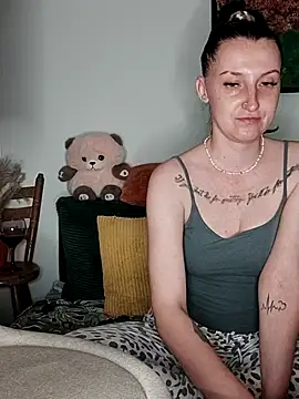 Goddessm00n1 online show from 15, 5, 2026