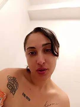 Snapshot of gatacantabra chatting on 10, 6, 2026 gatacantabra online show from 10, 6, 2026