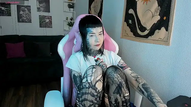Snapshot of Bloood__Mary chatting on 31, 7, 2026 Bloood Mary online show from 31, 7, 2026