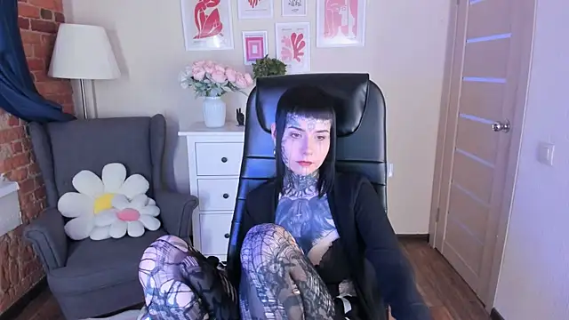 Snapshot of Bloood__Mary chatting on 4, 8, 2026 Bloood Mary online show from 4, 8, 2026