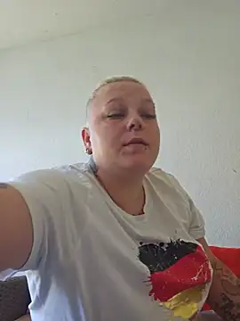 Lady Peggi online show from 14, 6, 2026