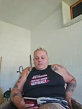 Lady Peggi online show from 10, 7, 2026