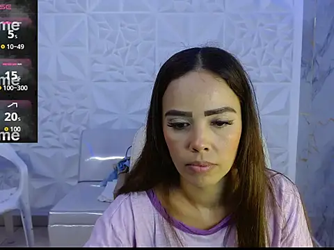 Snapshot of naomis_36 chatting on 19, 5, 2026 naomis 36 online show from 19, 5, 2026