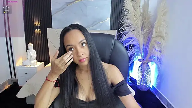 Selene-Diior online show from 9, 5, 2026