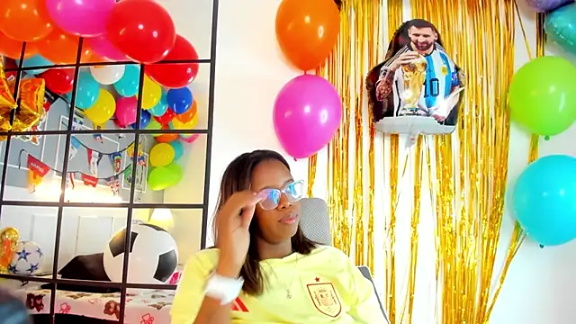 Miss Khaleesi online show from 15, 6, 2026