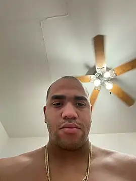 Snapshot of Carr97 chatting on 10, 7, 2026 Carr97 online show from 10, 7, 2026