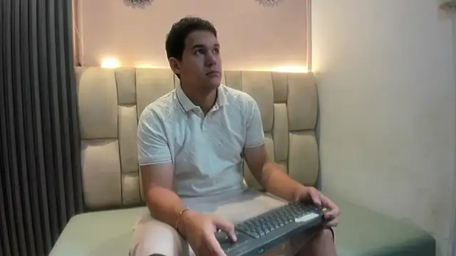 jacob schneider online show from 12, 6, 2026