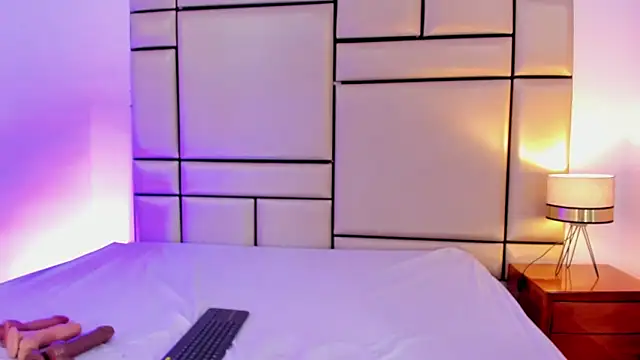 Anahia sexygirl online show from 23, 6, 2026