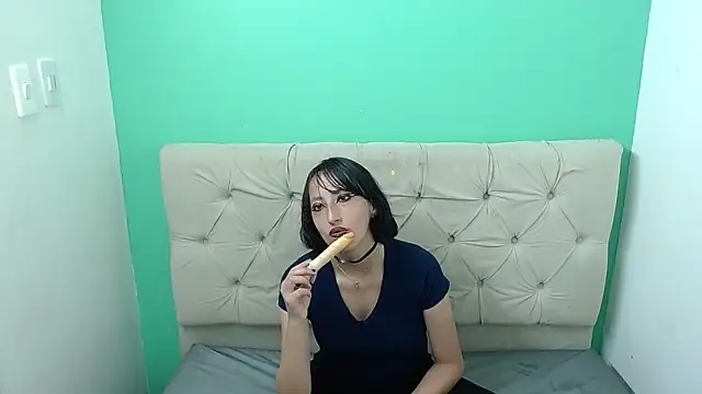 amoremerchmar online show from 29, 5, 2026