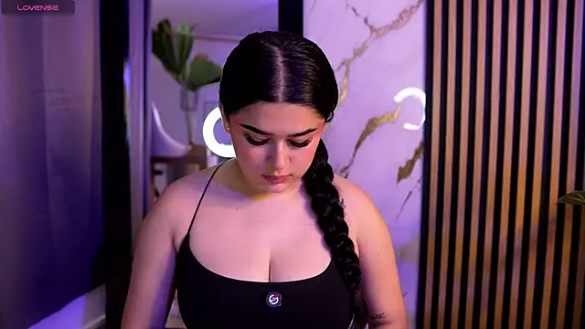 Snapshot of ariadna_milano_ chatting on 10, 7, 2026 ariadna milano online show from 10, 7, 2026