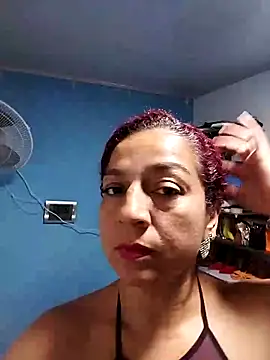 Snapshot of Tumilf chatting on 26, 5, 2026 Tumilf online show from 26, 5, 2026